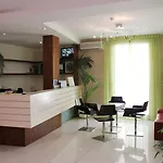 33 Baroni