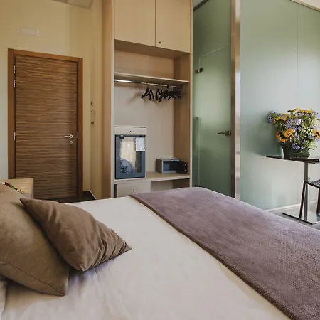 33 Baroni Hotel 4*