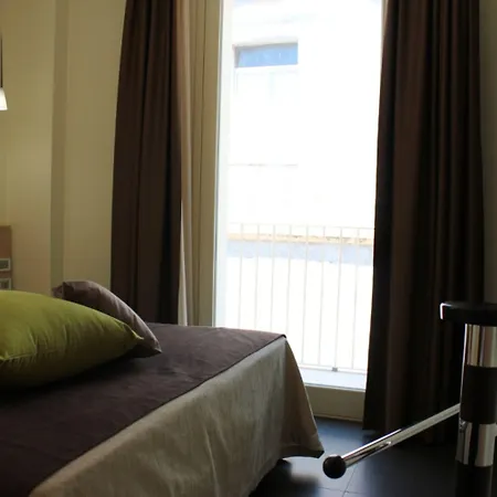 33 Baroni Ξενοδοχείο