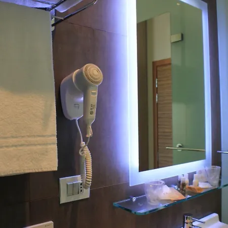 Hotell 33 Baroni Gallipolli