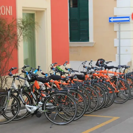 33 Baroni 4* Gallipoli