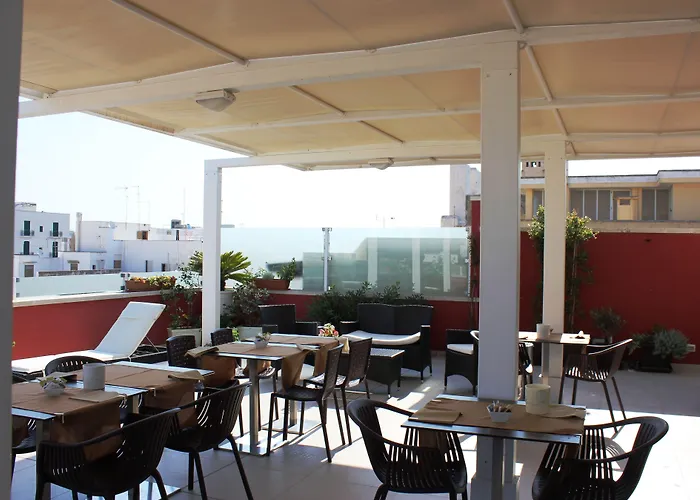 33 Baroni Hotel