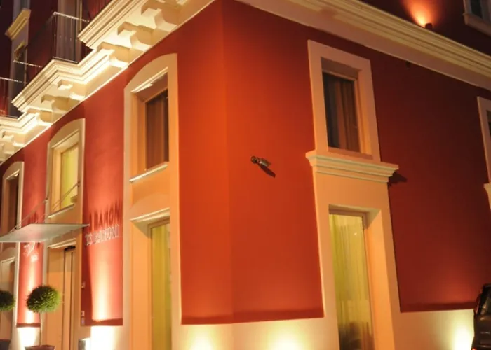 Hotel 33 Baroni